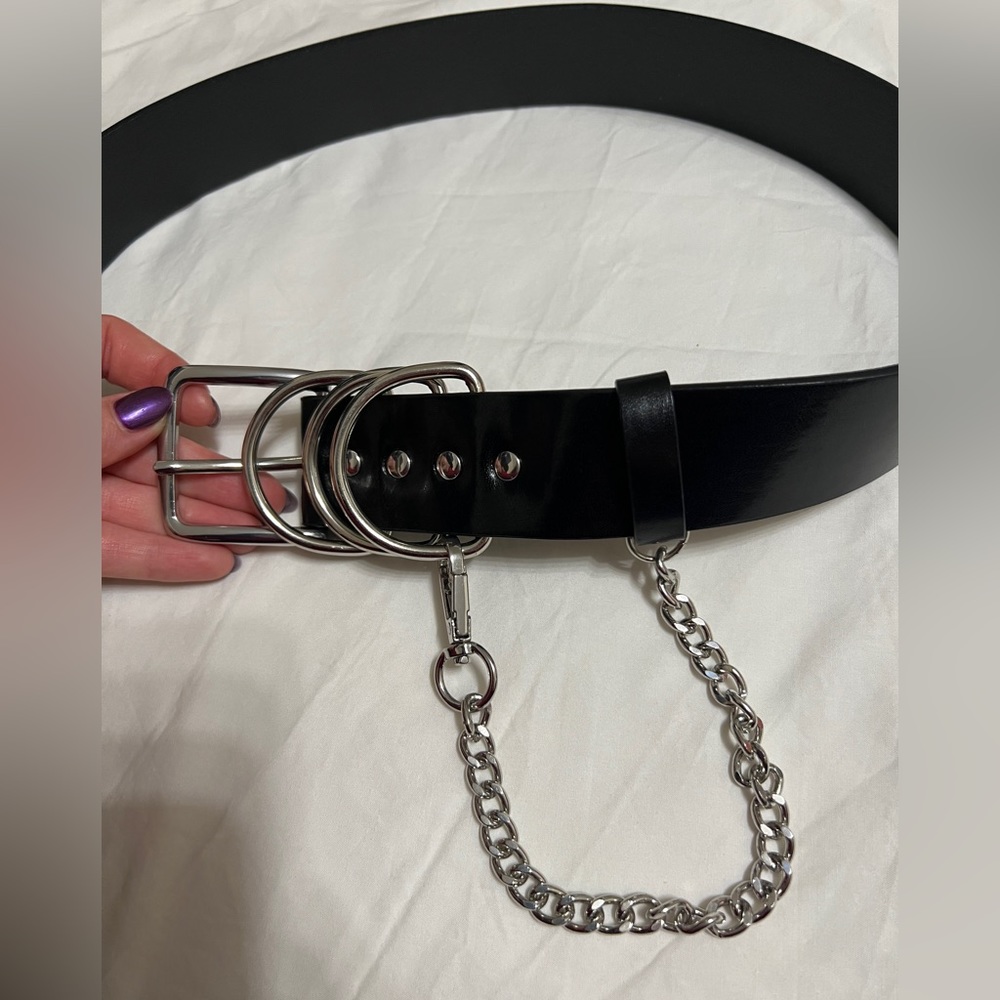 BERSHKA CHAIN BELT - Picture 3 of 9